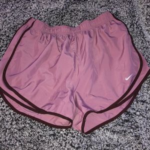 NIKE SHORTS!